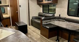 2017 Jayco 284BHSW – Slide/Oversized Dbl Bunks/Outdoor Kitchen