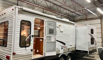 2014 Catalina 31RLS – Dbl Slide + Dbl Bunks