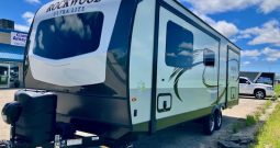 2021 Rockwood Ultra-Lite 2608BS – Dbl Slide/No Bunks