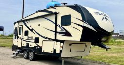 2017 DUTCHMEN DENALI LITE – 2445RL FIFTH WHEEL