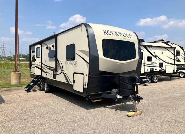 2019 Rockwood 2609WS – Two Slide Outs + Outdoor Kitchen