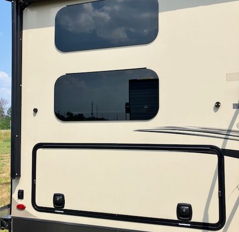 2019 Rockwood 2609WS – Two Slide Outs + Outdoor Kitchen