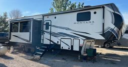 2020 Montana 335BH – Fifth Wheel w/Four Slides & Bunkhouse